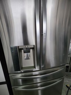 Lg Refrigerator 4 Doors Stainless Steel With Door Indoor