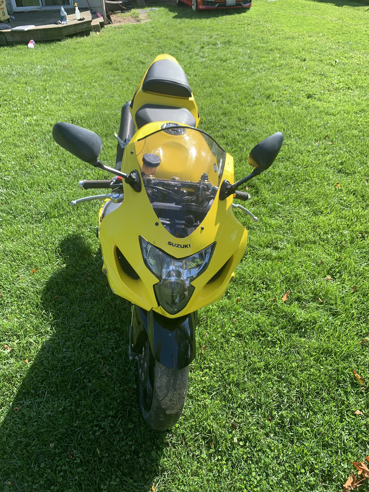2005 SUZUKI 600 motorcycle