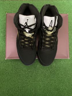 Air Jordan Retro 5 Ma Maniere Dusk Size 10 In Great Condition With Box And Laces. 