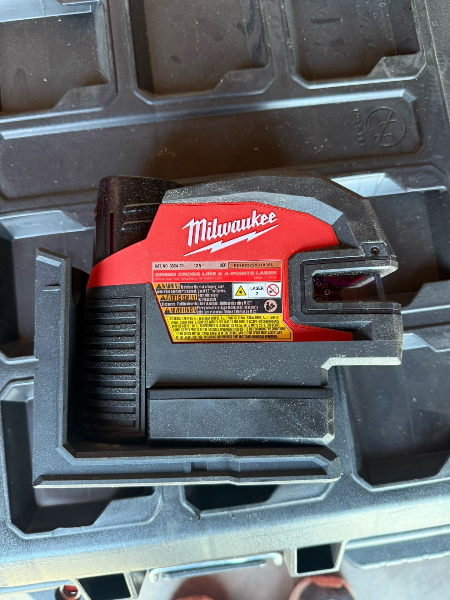 Milwaukee M12 Green Cross & 4-Point Laser