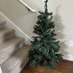 4 Ft Pre Lit Christmas Tree