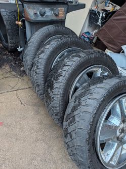 Chevy Silverado 1500 rims and tires