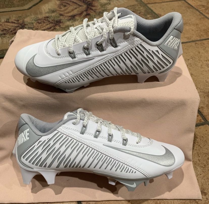 Nike Vapor Edge Pro 360 2 Men's Football Cleats (Size: 7)