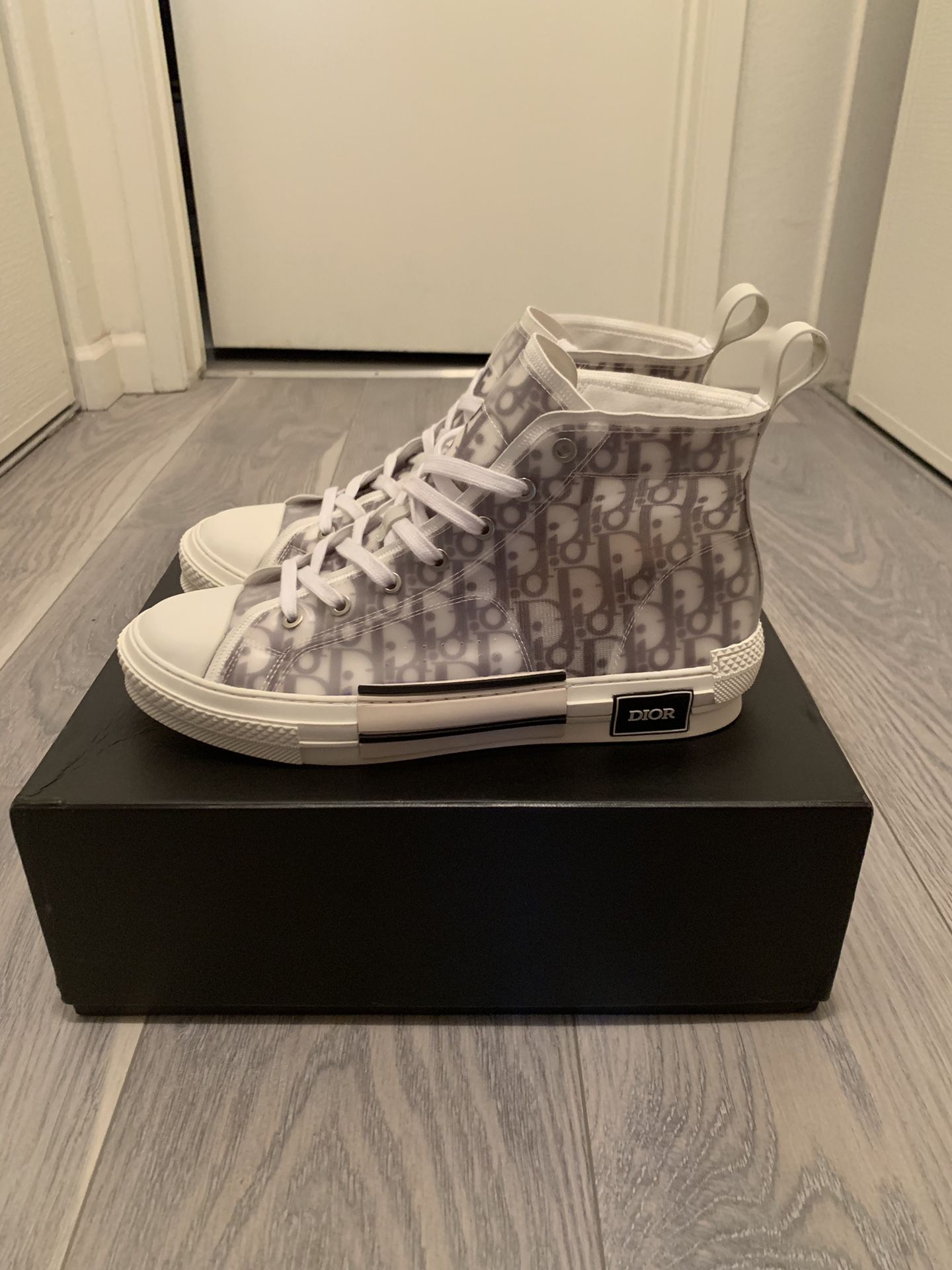 Dior converse for Sale in San Francisco, CA - OfferUp
