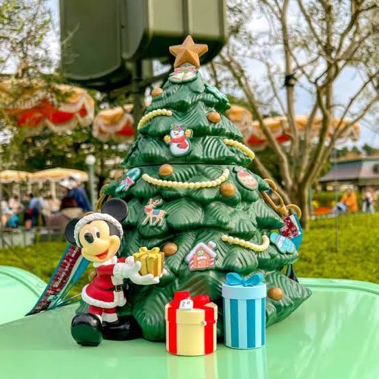 Tokyo Disneyland Christmas Tree Popcorn Bucket – Limited Japan Release!
