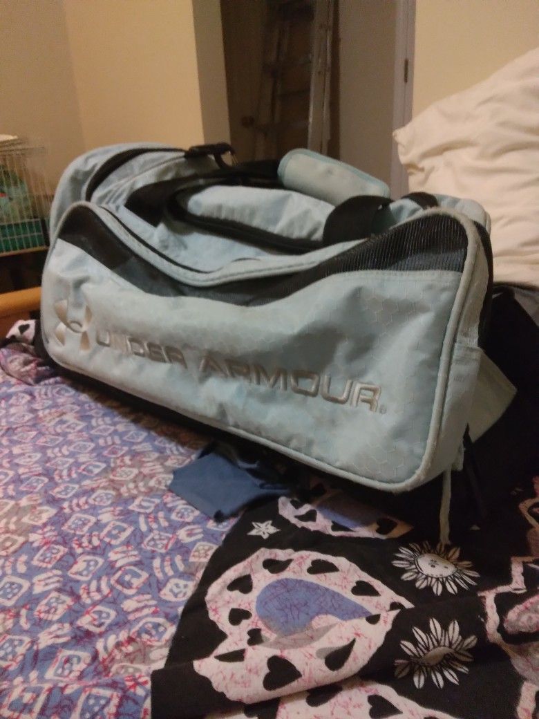 Late 90's Vintage Women's Under Armor Soccer Duffel Bag