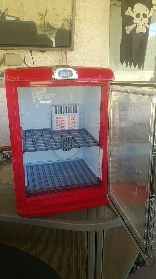 budweiser portable mini fridge