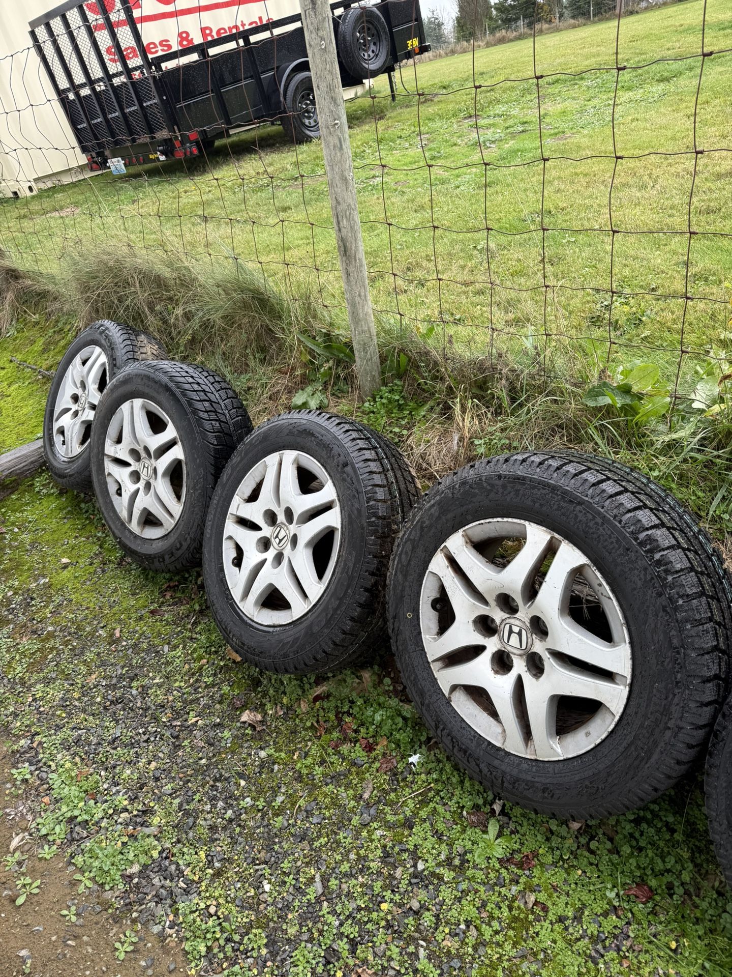 Snow Tires on Honda Odyssey Rims (2 Studded, 2 Studless) - 225/60 R 16