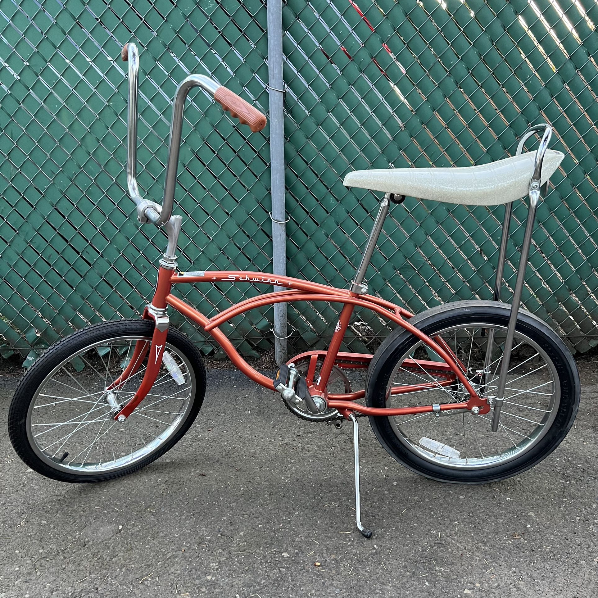  Vintage Schwinn Stingray Bicycle 