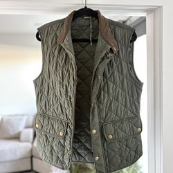 Men’s Vest Jacket (Barbour)
