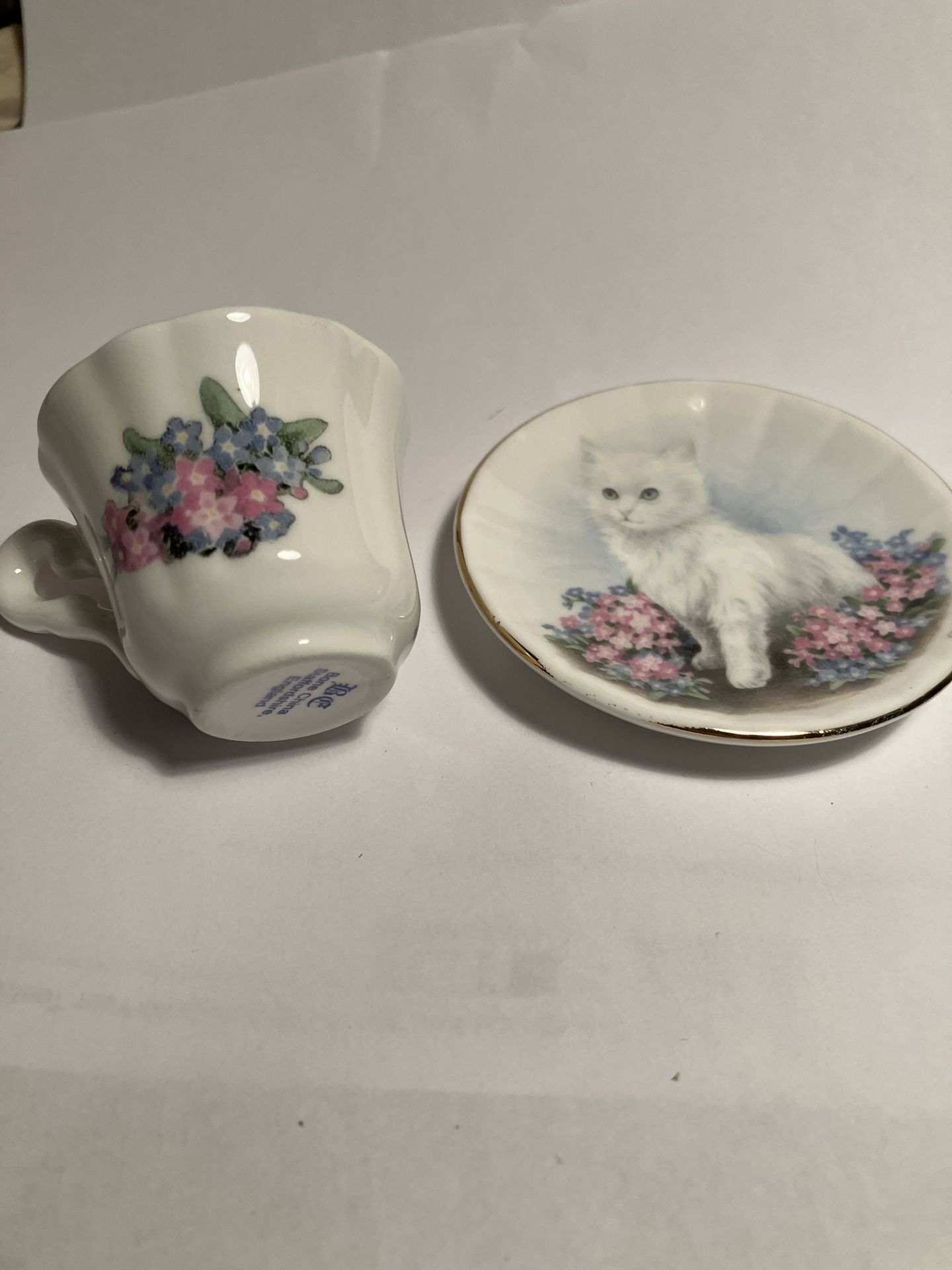 Miniature Cup N Saucer Cute Cat Design