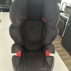 Maxi Cosí Booster Seat