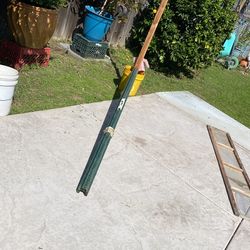 Metal Post