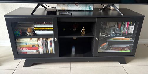 Tv table
