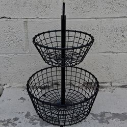 Storage Stand Pickup Between 2:00-10:40 Rainbow/charleston Cash Only 