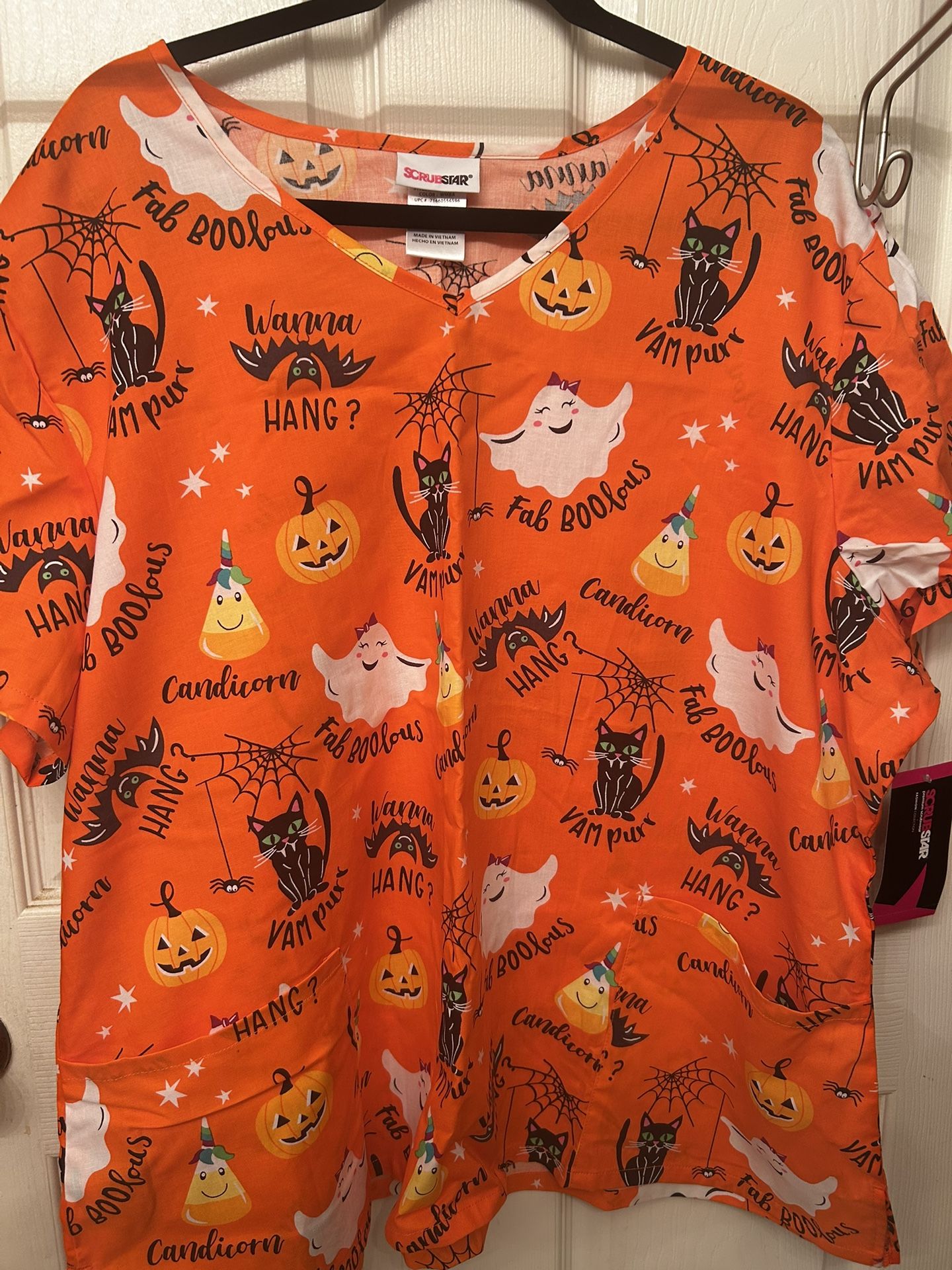 NWT Halloween Scrub Top Size 3X
