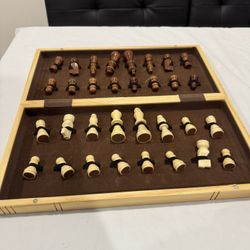 Chess Wooden Folding Set – Complete