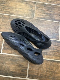 Mineral Blue Foam runners