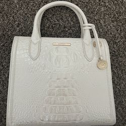 Brahmin Melbourne Collection Shell White Caroline Satchel Bag for Sale in  Conroe, TX - OfferUp