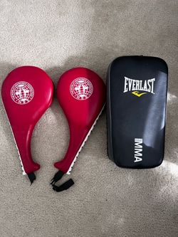 Kick pad set