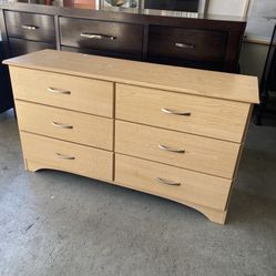 Dresser Six Drawers All Drawers Slide, Smooth