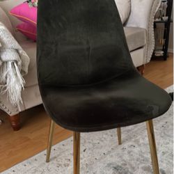 Velvet Chair 