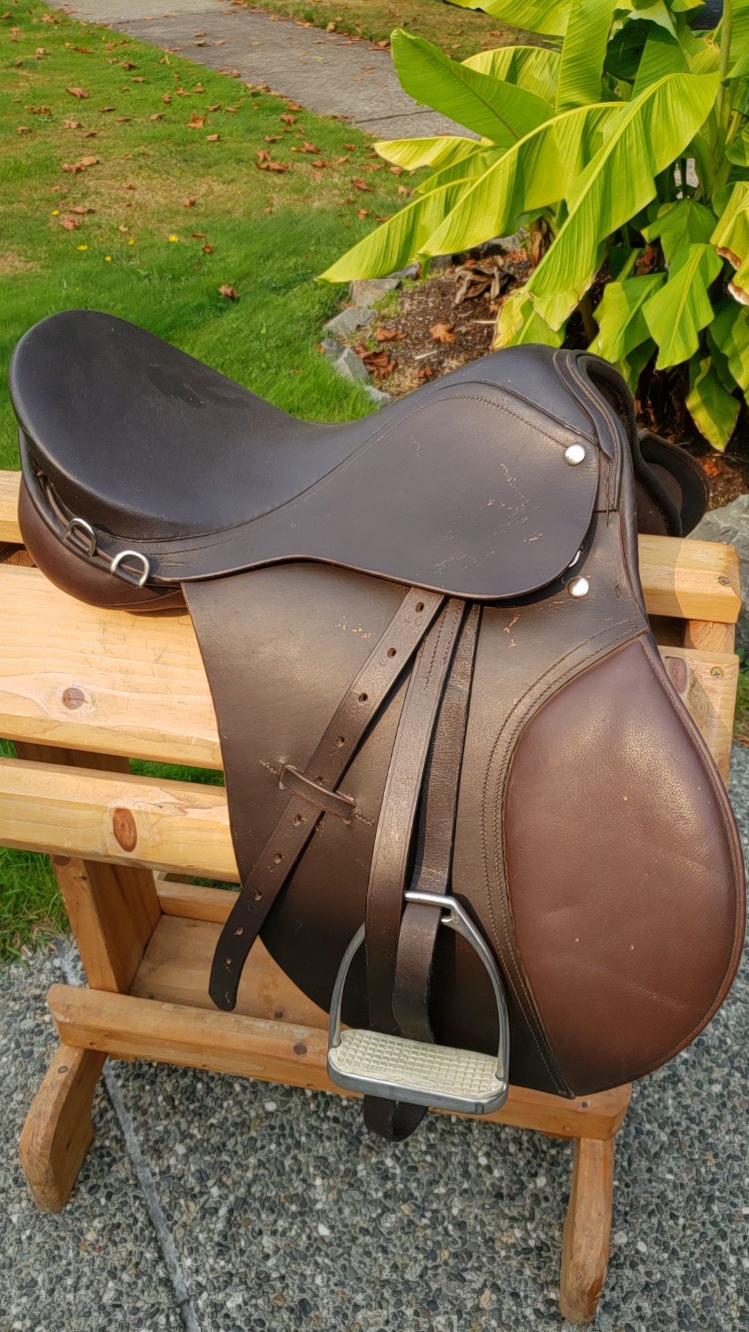 English Saddle