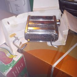 Pasta Maker 