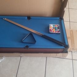 Small Pool Table 