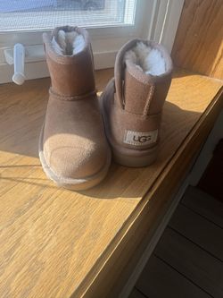 Little Girls UGG Boots