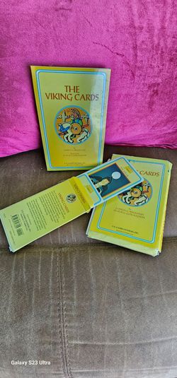 The Viking Cards & Book by Gudrun G.Bergmann 1995