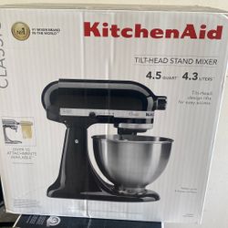 Kitchen Aid Mixer 