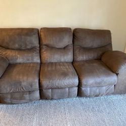 Couch / Love Seat Set