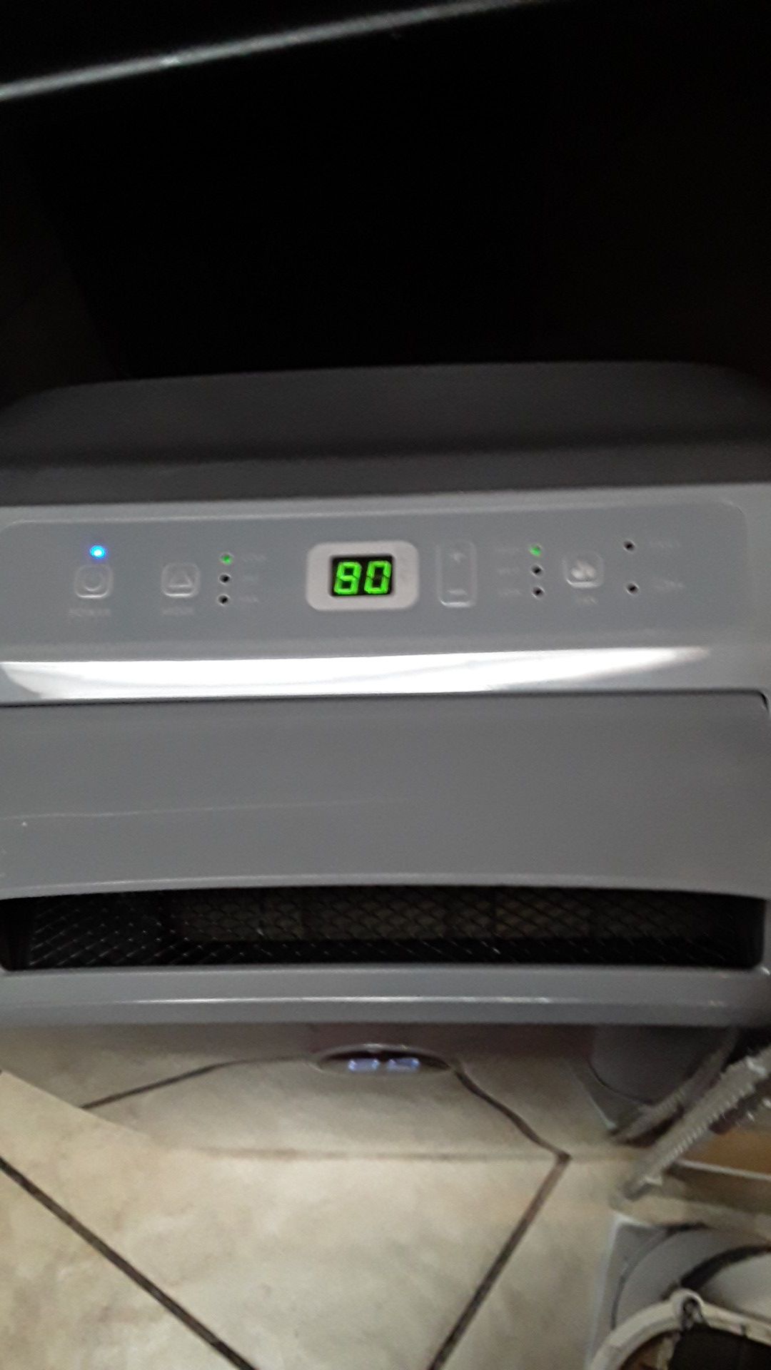 Hisense portable air conditioner excellent condition comes complete