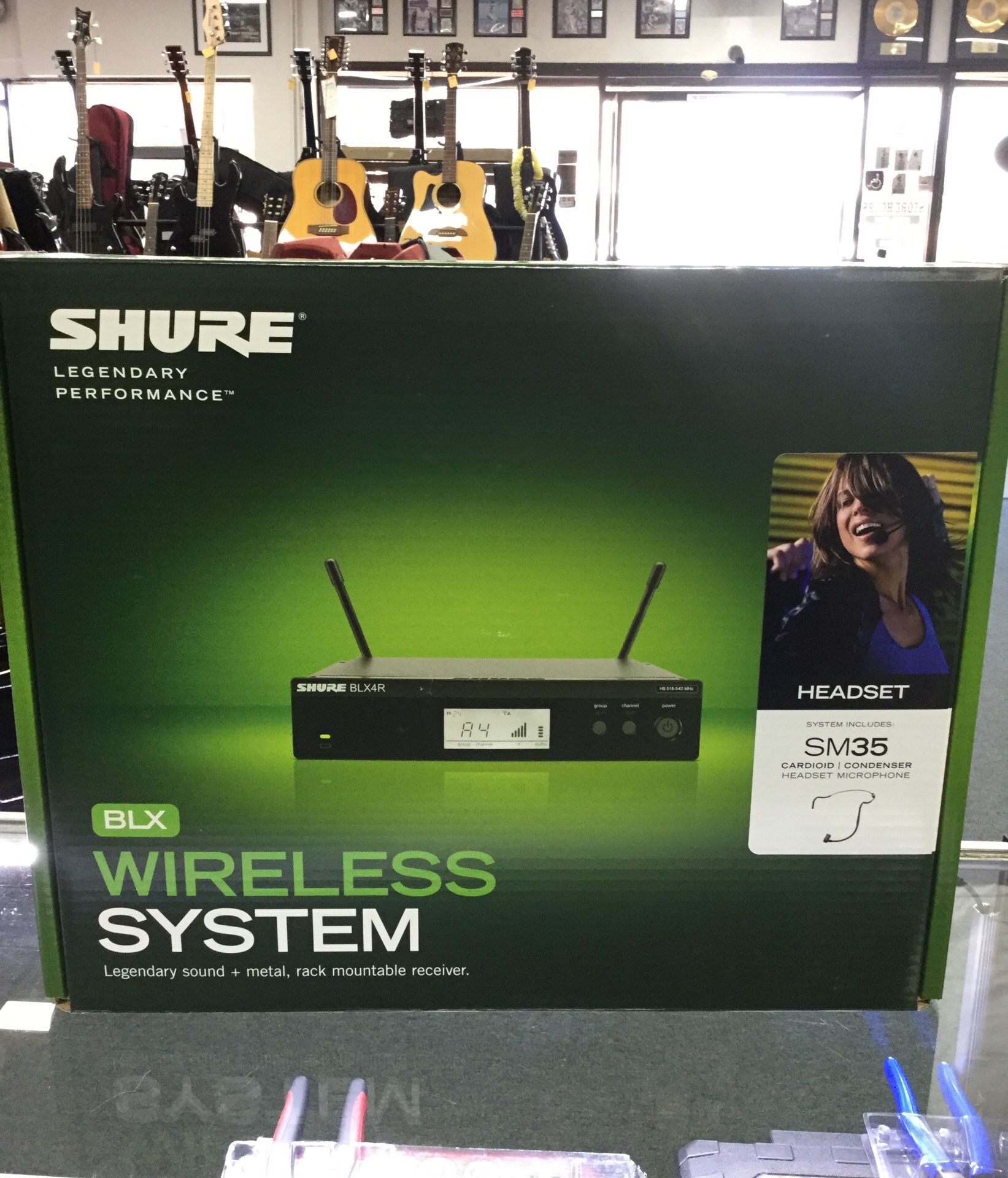 Shure Wireless Microphone SM58