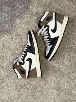 JORDAN 1 MOCHA
