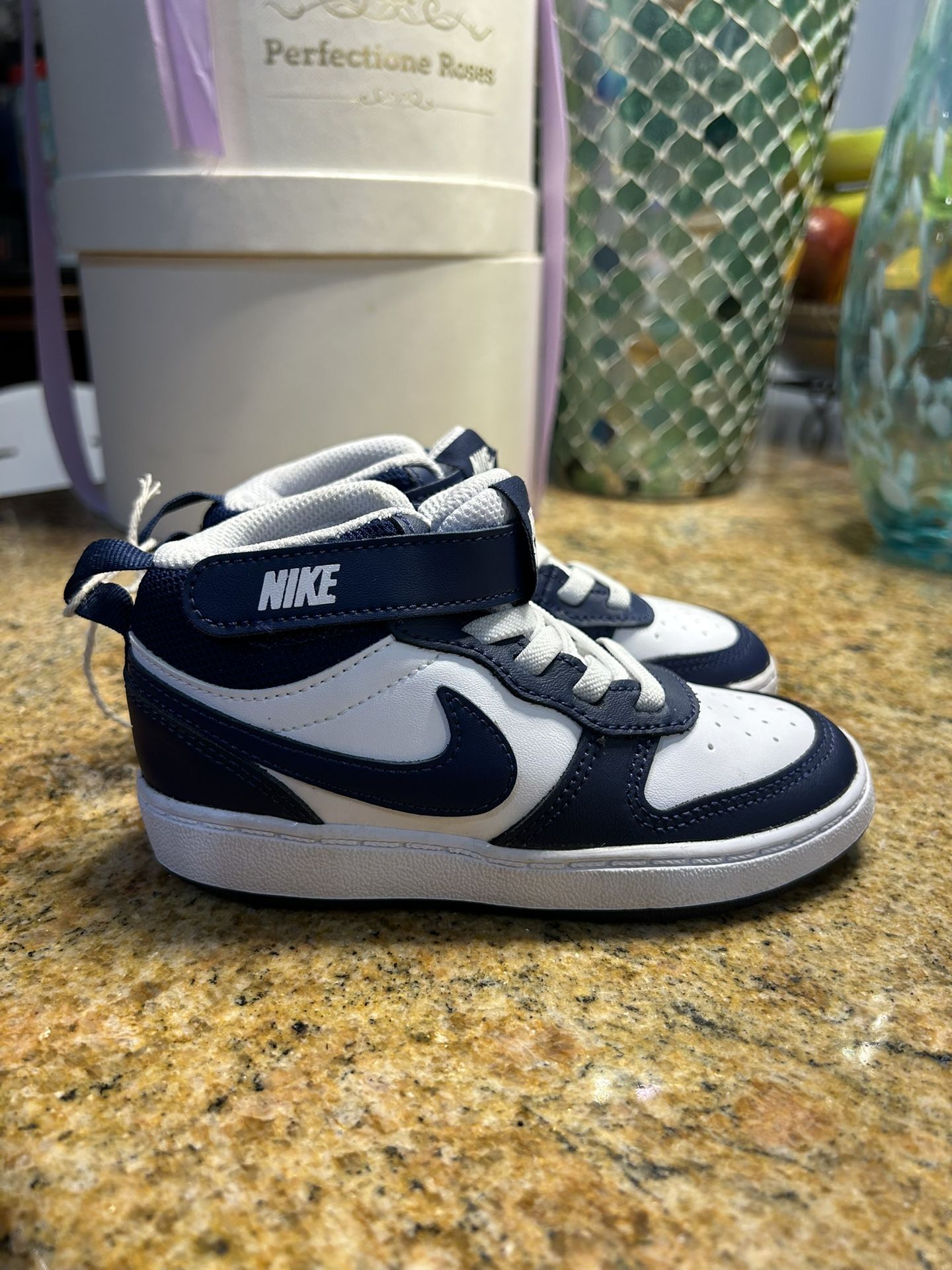 Nk Authentic Brand New White /blue No Box Size 9 Infant