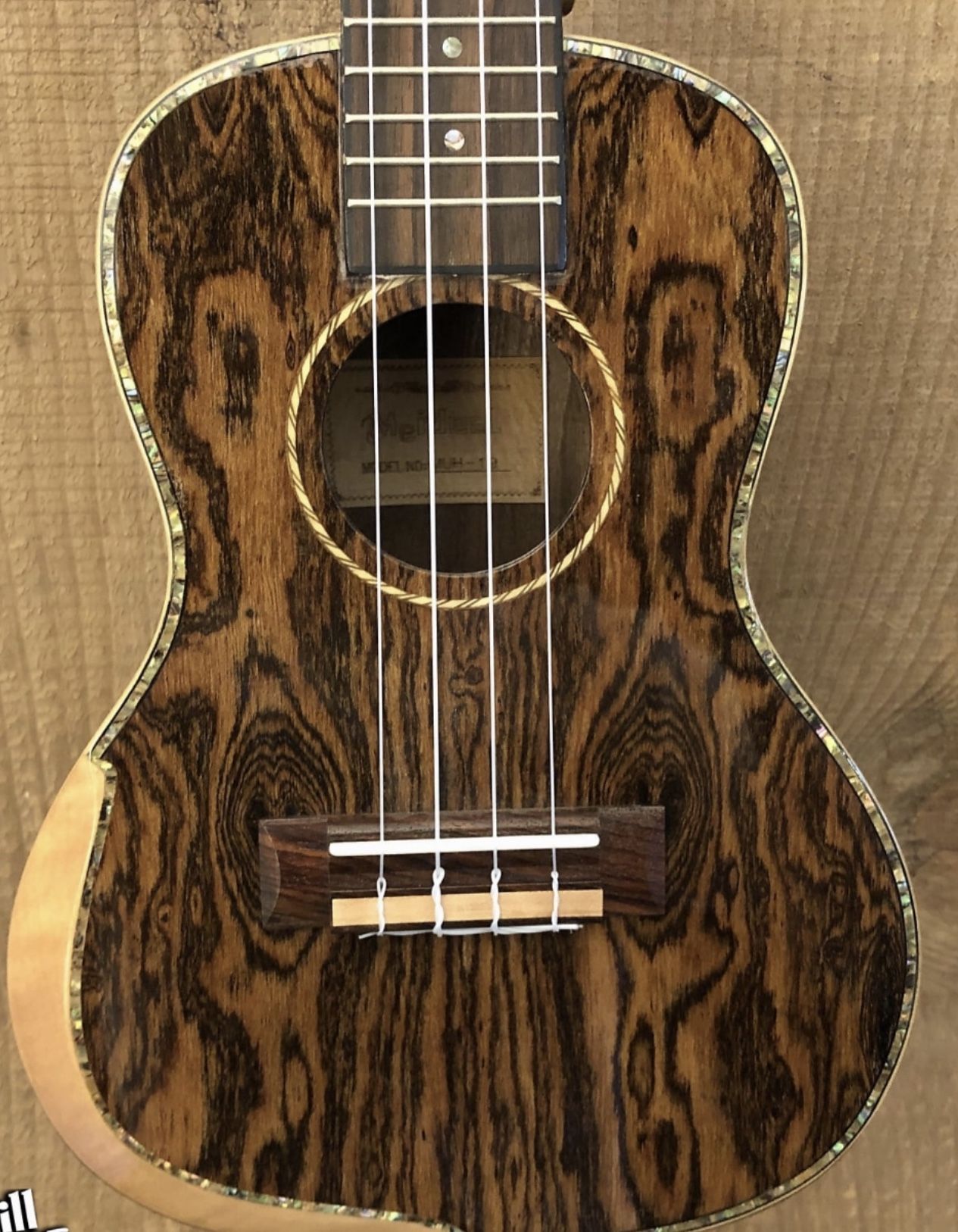 Beautiful Solid Wood Concert Ukulele Brand New 