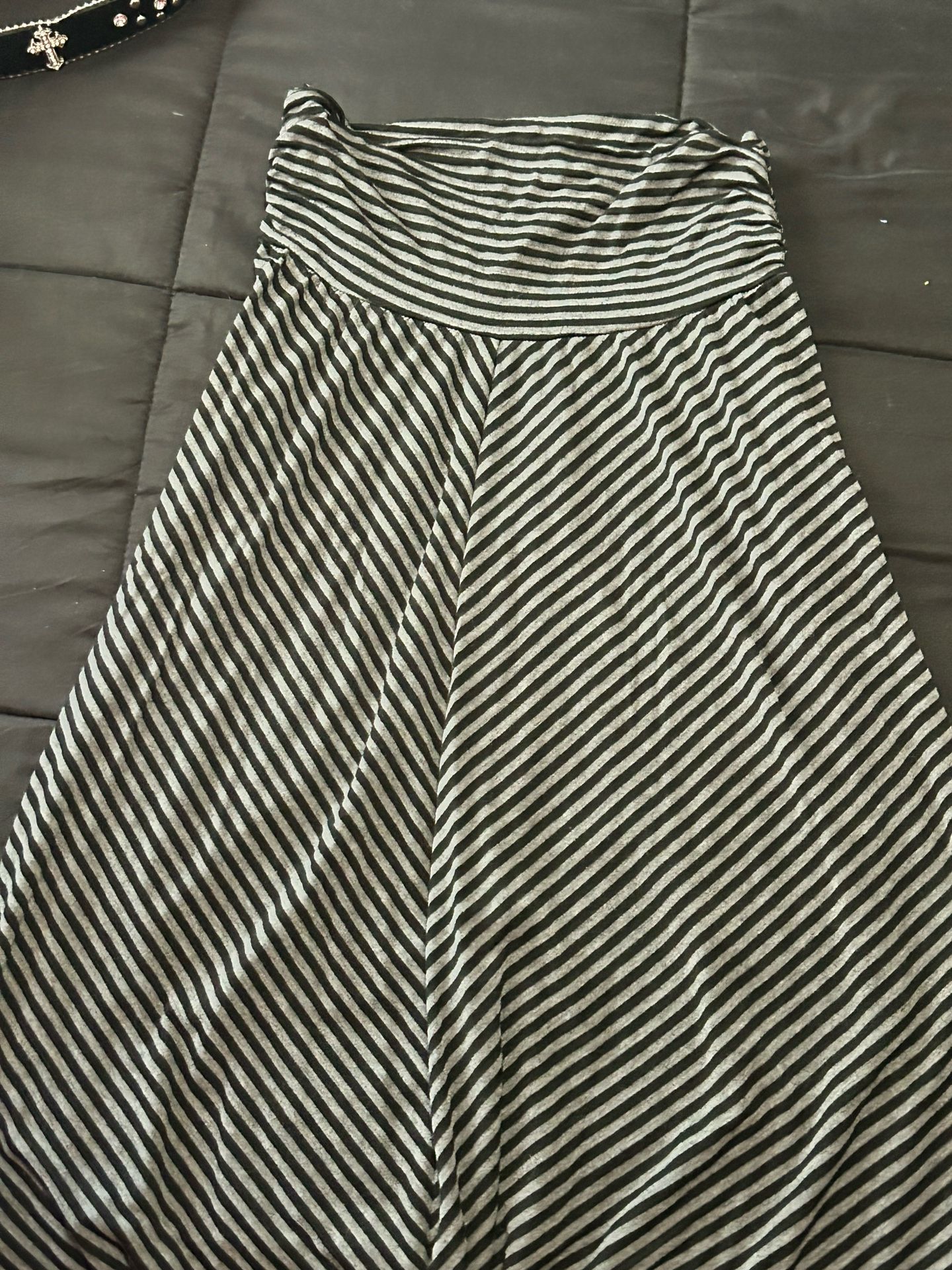 striped skirt