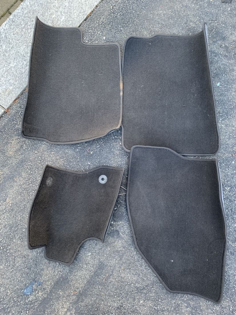 Floor Mats From A 2011 Ford Explorer