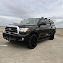 2016 Toyota Sequoia SUV