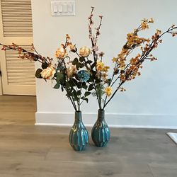 Set Of Vases With Flowers (artificial) 