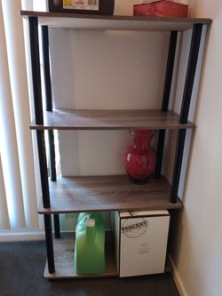 A shelf 3feet tall 23inches long