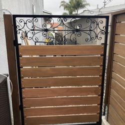 Gate 