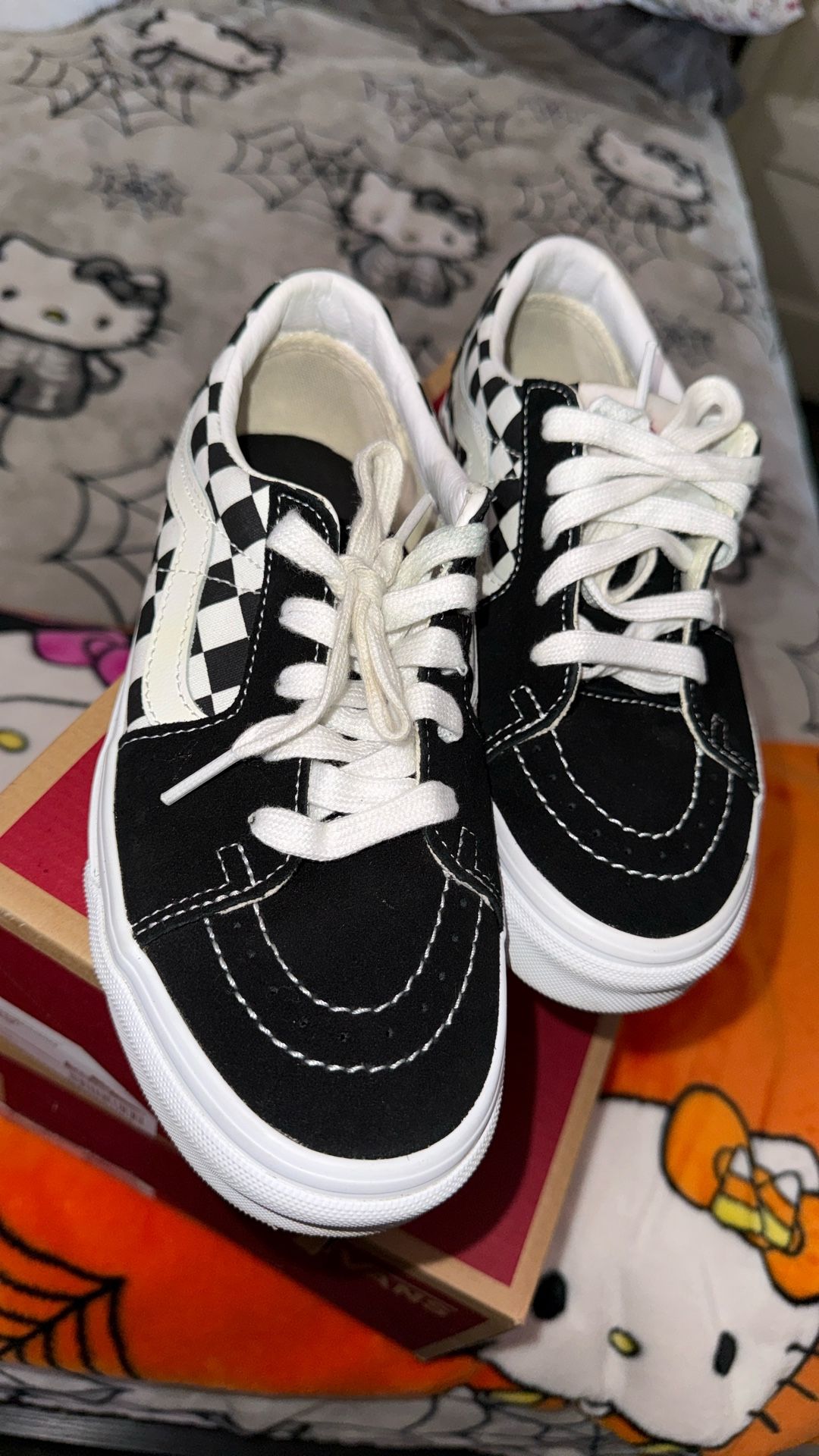 Vans 