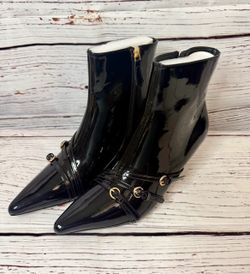 Low Black Short Heel Boots 8.5