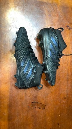 Adidas Soccer Cleats Size 7