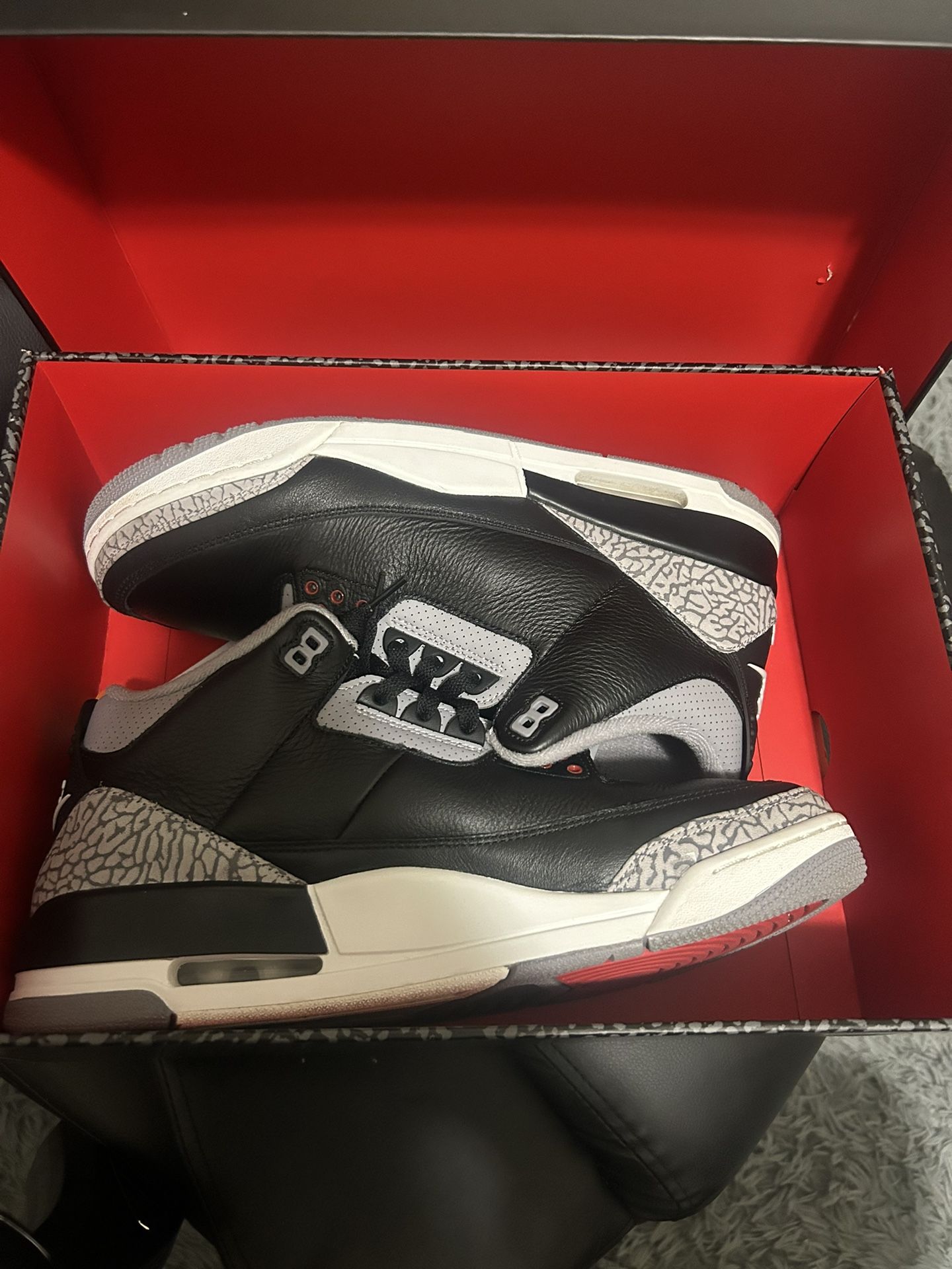 *courtside verified* Black Cement 3s