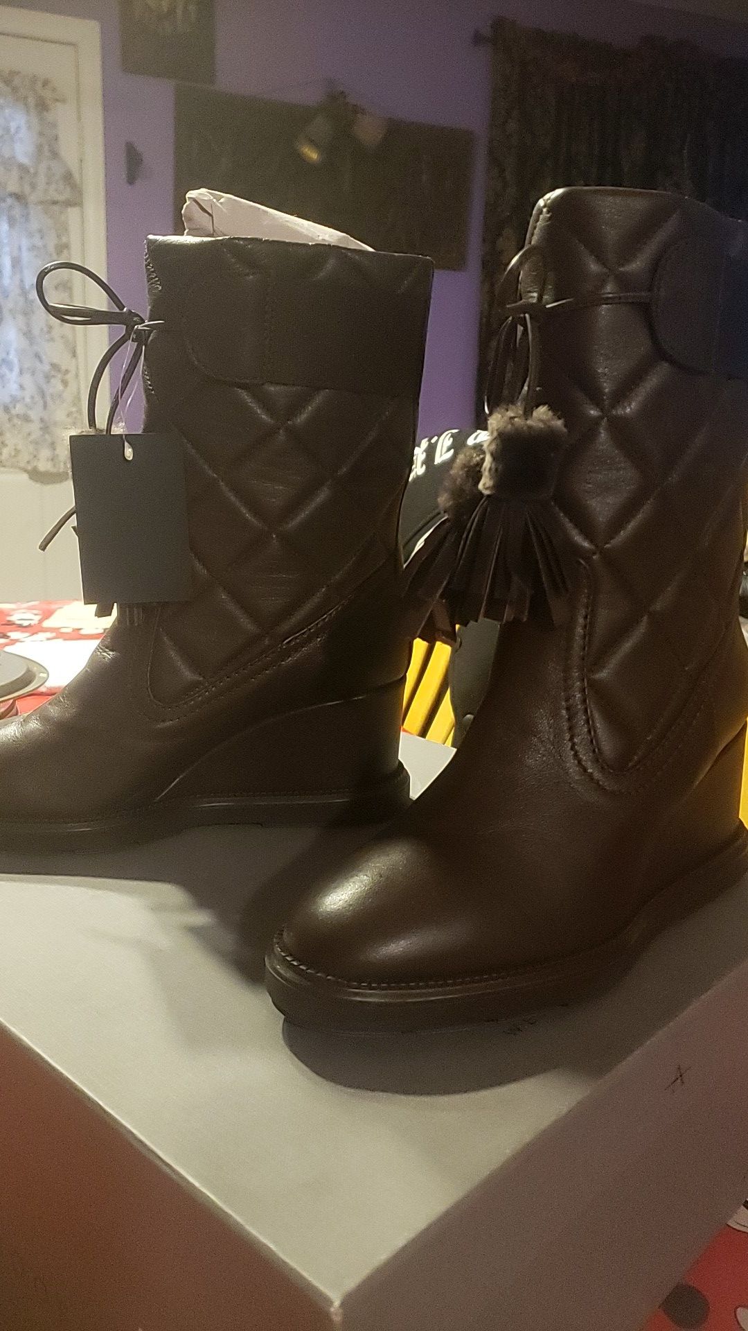 aquatalia weatherproof boots size 7