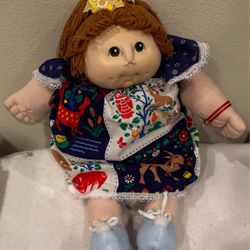 Doll 1985 CABBAGE PATCH KID green eyes female hand sewn perfect vintage collectible